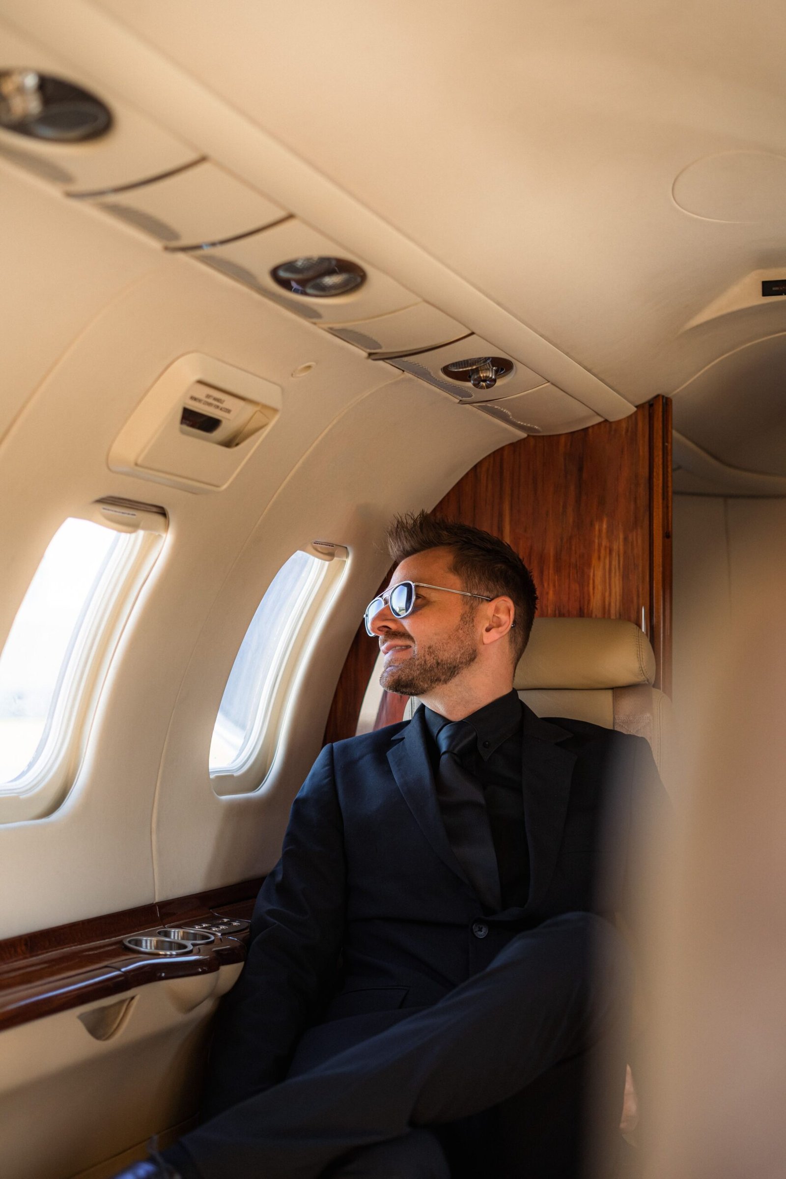 How to Experience First-Class Luxury Flights for a Fraction of the Retail Price